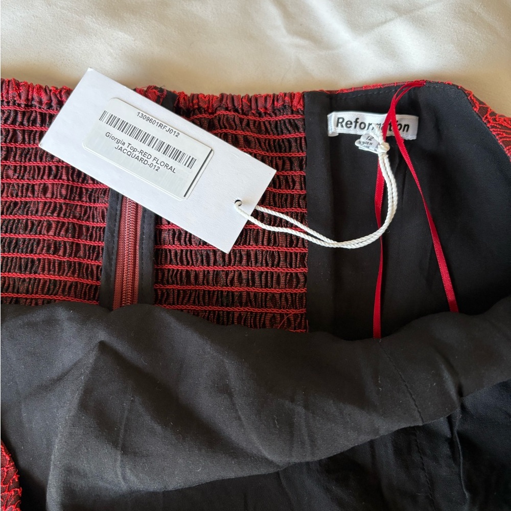 BNWT Reformation Georgia Deep Red Floral Strapless Top - Picture 9 of 10